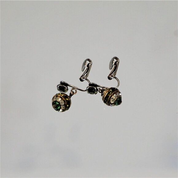 Vintage Egg Shape Clip-On Earrings Green Glass And Sparkling Rhinestones - Picture 4 of 6